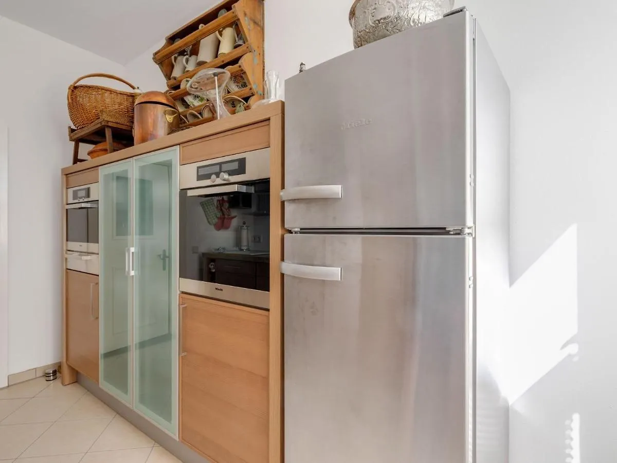 Exceptional Apartment For Art Lovers Riedenburg 0*,