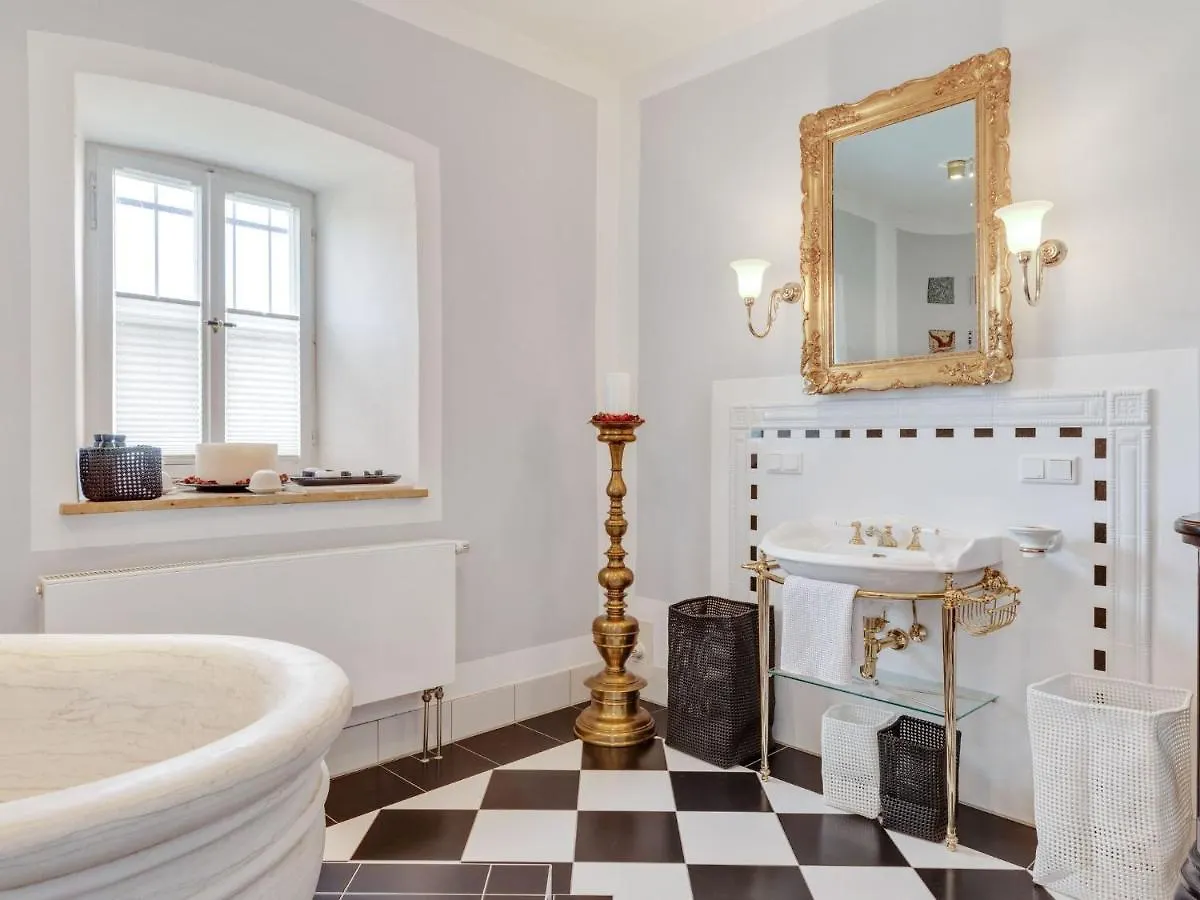 Exceptional Apartment For Art Lovers Riedenburg Holiday home